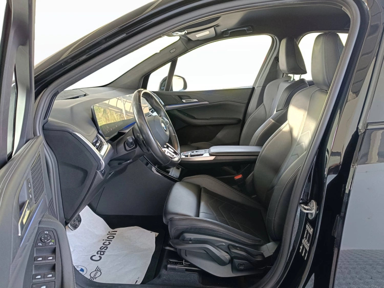 8 - BMW Serie 2 218d Active Tourer Msport auto