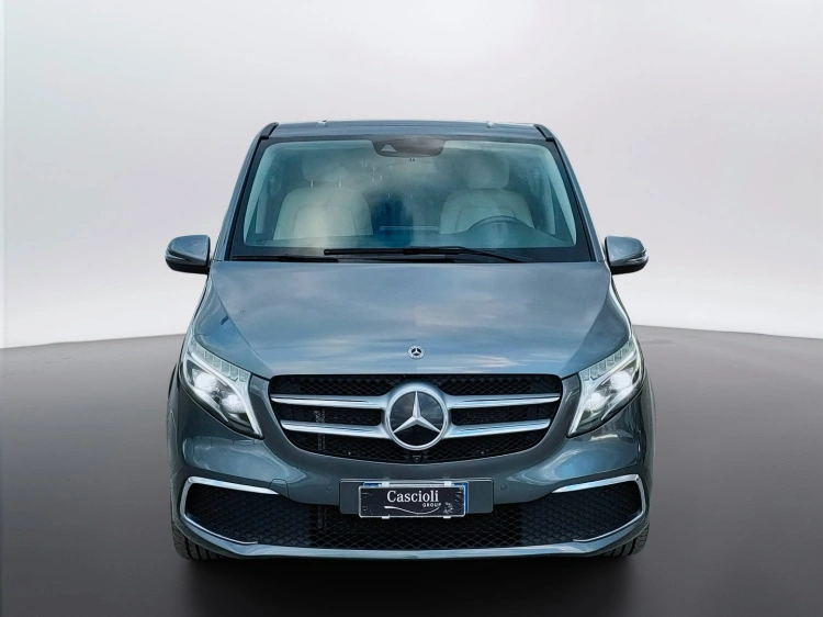 2 - Mercedes-Benz Classe V Long 250 d Premium 4matic auto