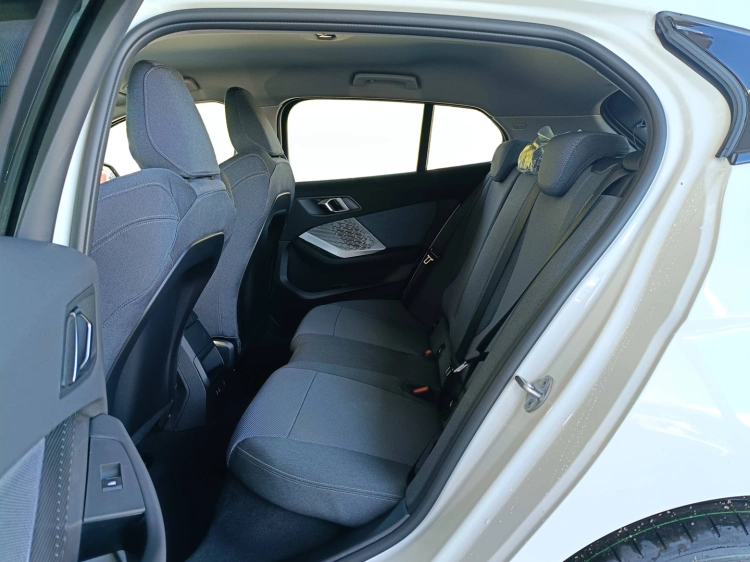 9 - BMW Serie 1 BMW 118d