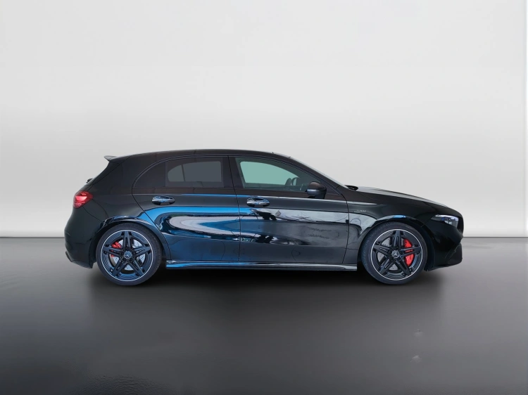 4 - Mercedes AMG Classe A Mercedes-AMG A 35 RACE EDITION 