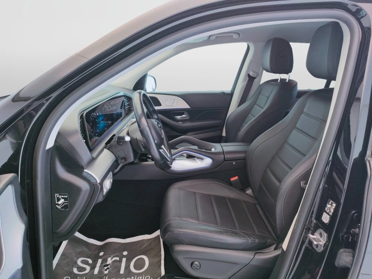 18 - Mercedes-Benz GLE 400 d Premium 4matic auto