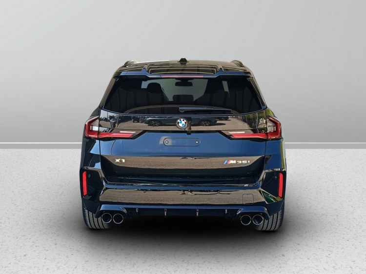 4 - BMW X1 M BMW X1 M35i xDrive