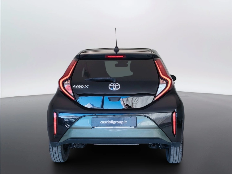 6 - Toyota Aygo X Aygo X 1.0 Trend Air 72cv