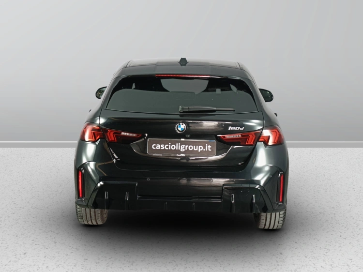 5 - BMW Serie 1 120d 48V MSport auto