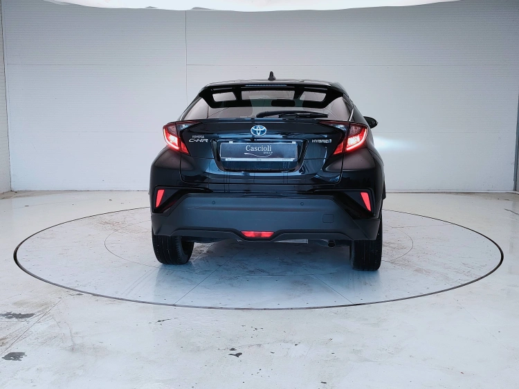 6 - Toyota C-HR C-HR 1.8h Trend e-cvt