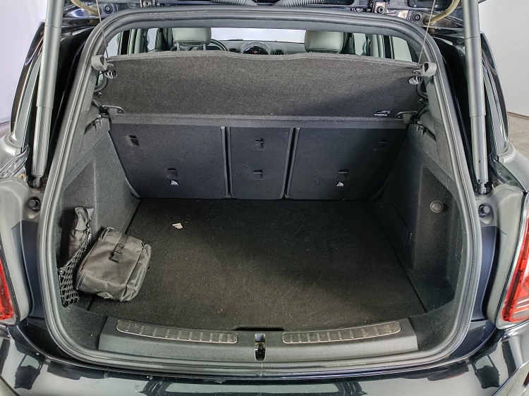 14 - MINI Countryman Mini Countryman 1.5 Cooper Classic auto