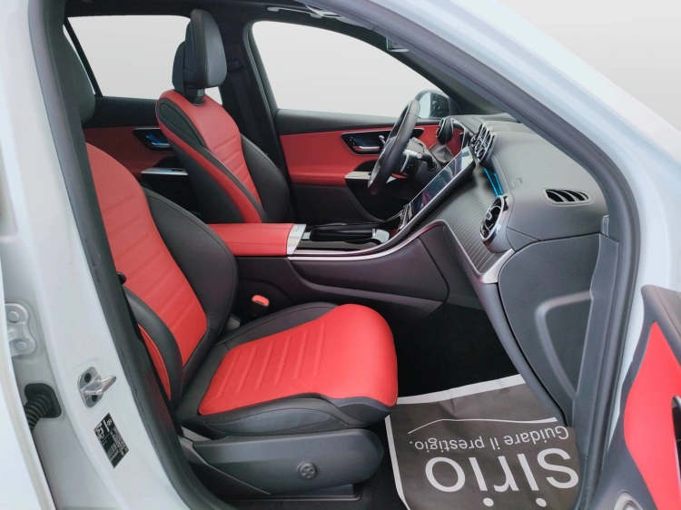 11 - Mercedes-Benz GLC 400 e phev AMG Line Premium Plus 4matic auto