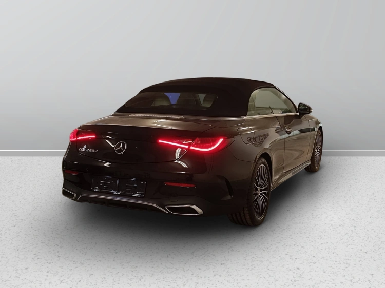 5 - Mercedes-Benz CLE 220 d Cabrio