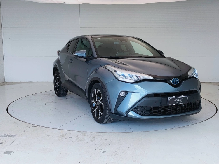 3 - Toyota C-HR C-HR 1.8h Trend e-cvt