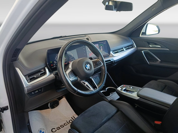 7 - BMW X1 X1 sdrive18d MSport auto
