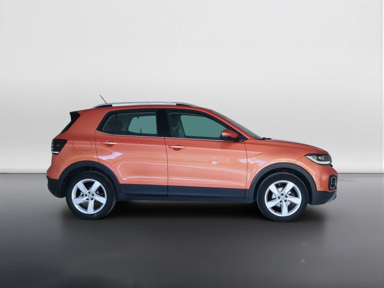 7 - Volkswagen T T-Cross 1.0 tsi Advanced 115cv