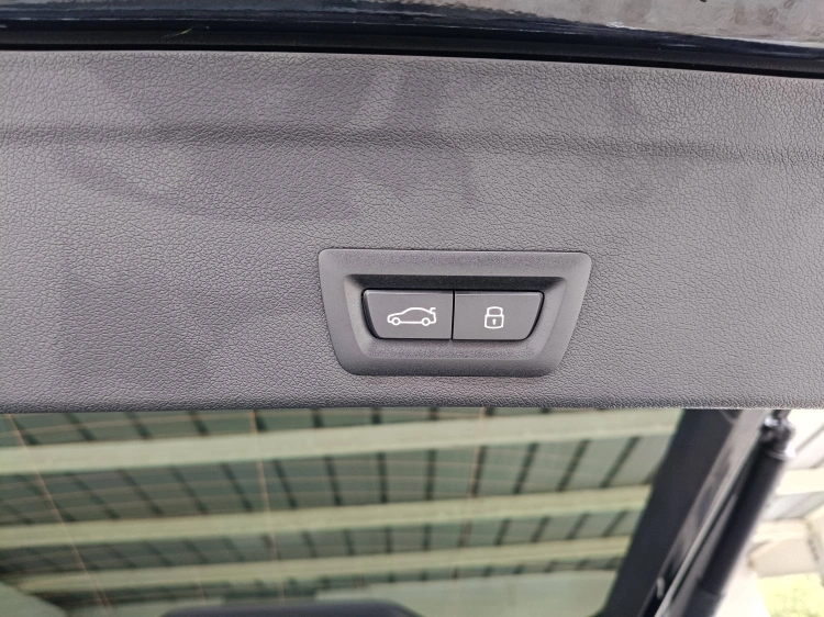 14 - BMW X6 BMW X6 xDrive30d M Sport