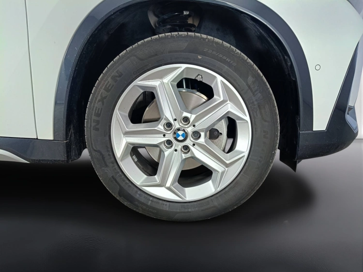 21 - BMW X1 X1 xdrive20d mhev 48V X-Line auto