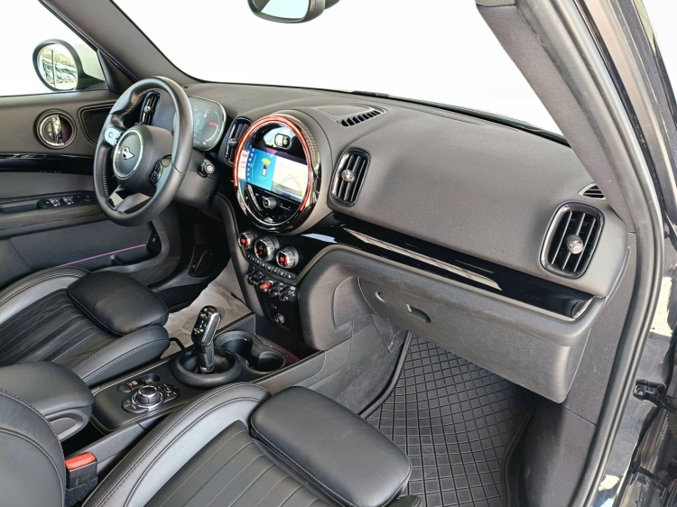 10 - MINI Countryman Mini Countryman 2.0 Cooper SD All4 all4 auto