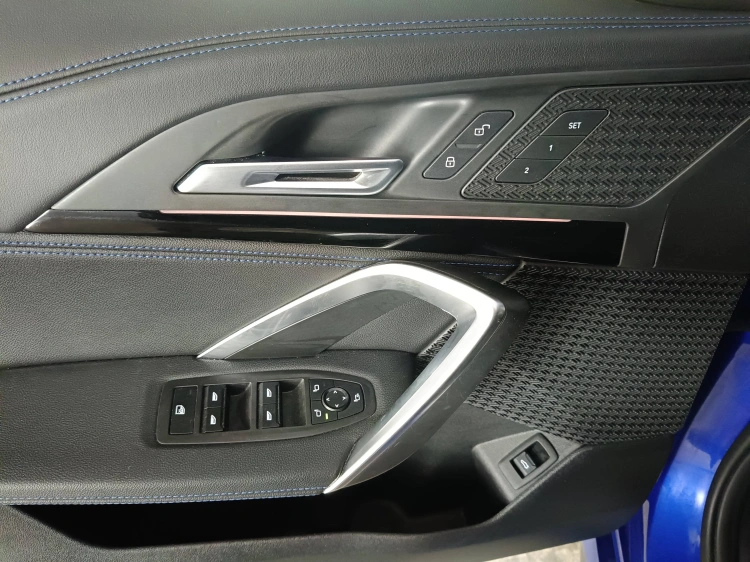 16 - BMW X1 X1 sdrive18d MSport Edition Signature auto