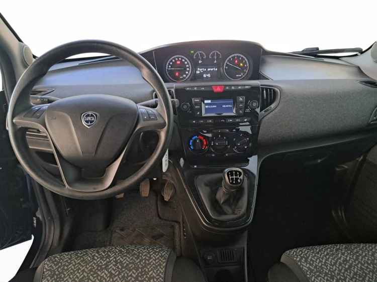 11 - Lancia Ypsilon Ypsilon 1.2 Elefantino Blu s&s 69cv my19