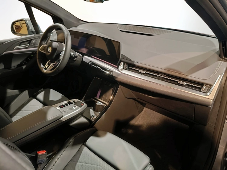 7 - BMW Serie 2 BMW 216i Active Tourer