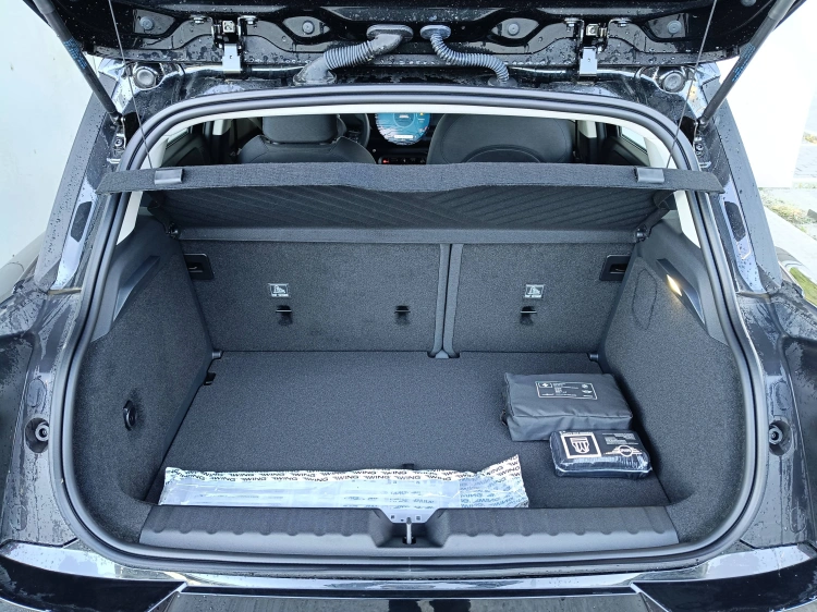 12 - MINI Aceman ACEMAN E