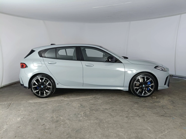 3 - BMW Serie 1 118d MSport auto