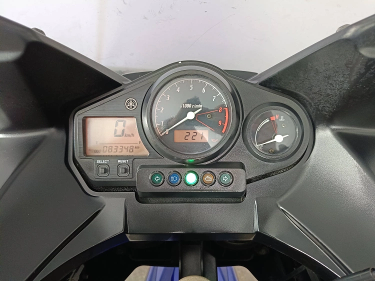 8 - Yamaha TDM TDM 900