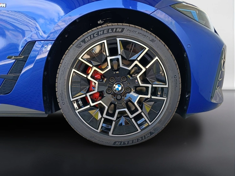 12 - BMW i4 BMW i4 eDrive40 Gran Coupé