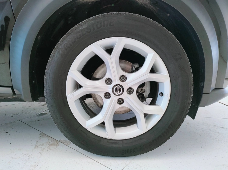 8 - Nissan Juke Juke 1.0 dig-t N-Connecta 114cv dct