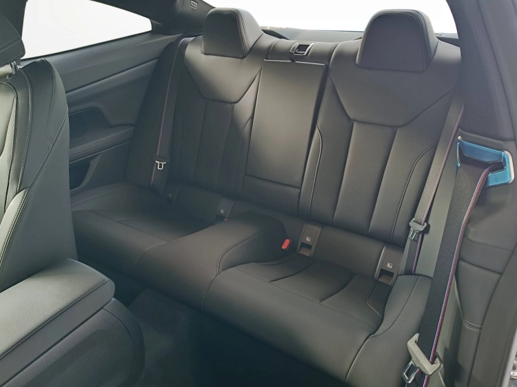 9 - BMW Serie 4 BMW 420d xDrive Coupé