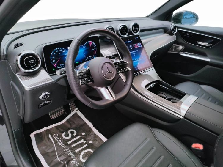 13 - Mercedes-Benz GLC 300 de phev AMG Line Advanced 4matic auto