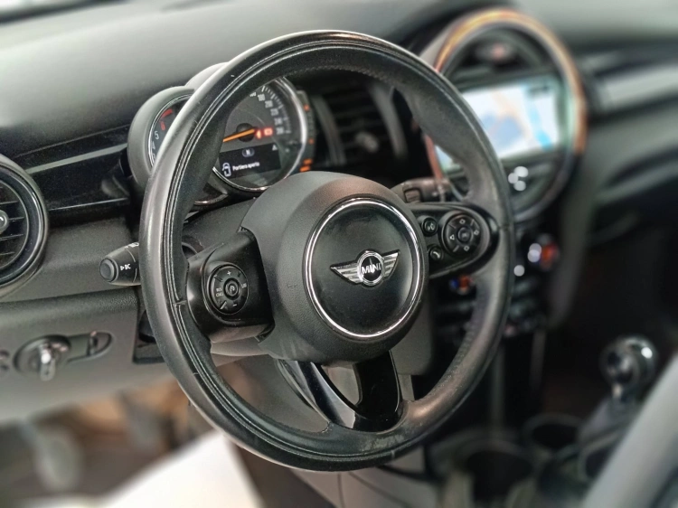 14 - MINI Cooper Mini 1.5 Cooper D Hype Seven 5p