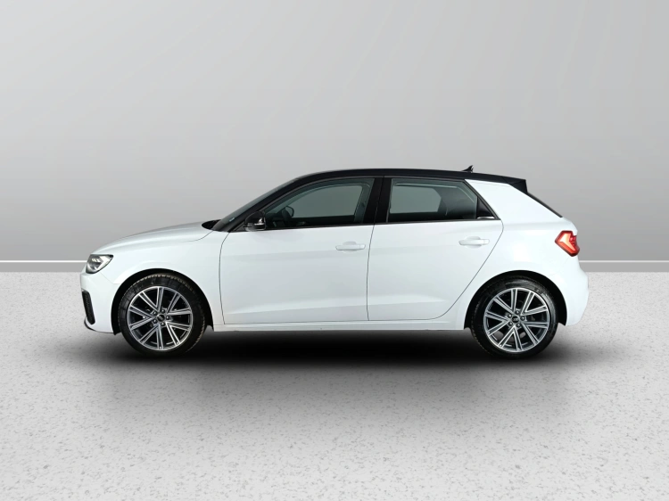 6 - Audi A1 A1 Sportback 25 1.0 tfsi