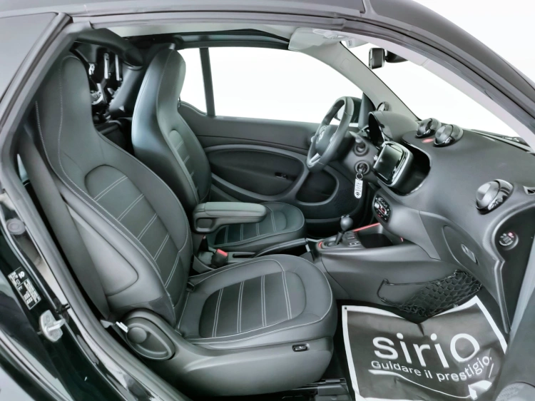 10 - smart fortwo Fortwo Cabrio eq Prime 22kW
