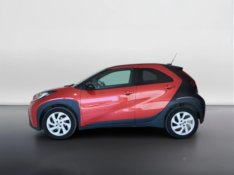 8 - Toyota Aygo X Aygo X 1.0 Trend 72cv