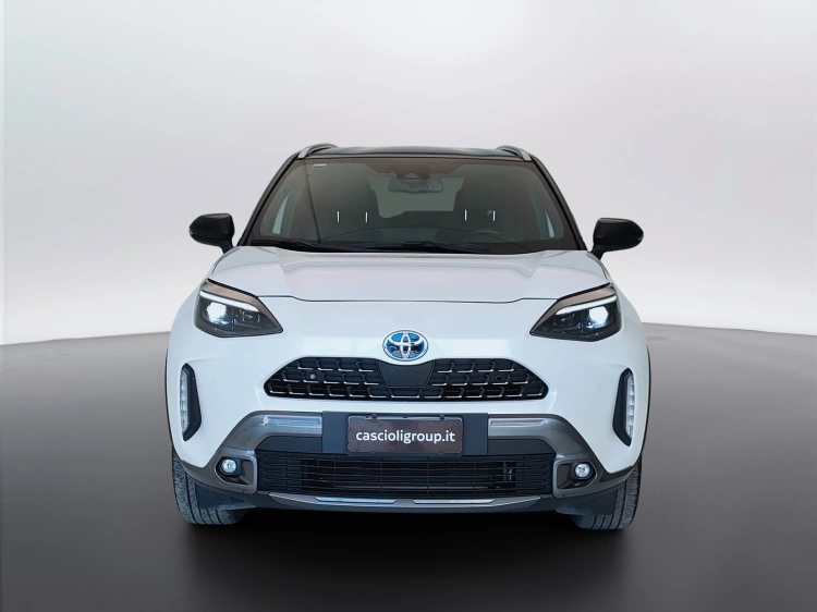 2 - Toyota Yaris Cross Yaris Cross 1.5h Adventure fwd 116cv e-cvt