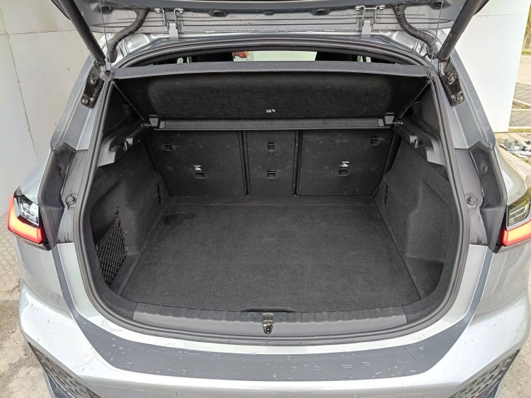 14 - BMW Serie 2 218d Active Tourer Msport auto