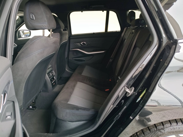 9 - BMW Serie 3 320d Touring mhev 48V Msport xdrive auto