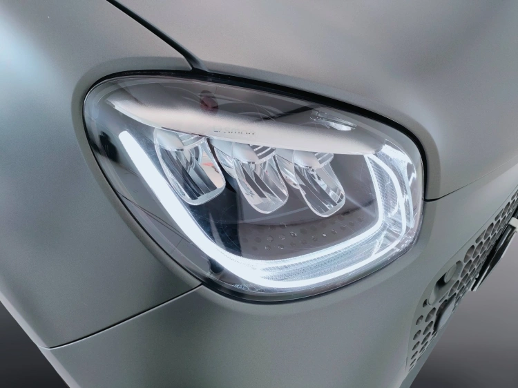 11 - smart fortwo Fortwo eq Passion 22kW