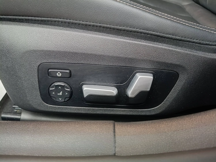 20 - BMW Serie 8 840d Gran Coupe xdrive auto