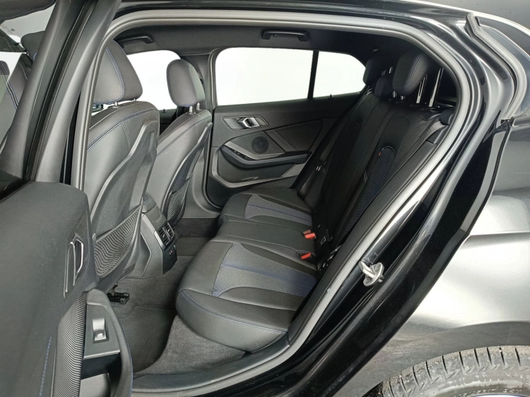 9 - BMW Serie 1 116d Msport auto