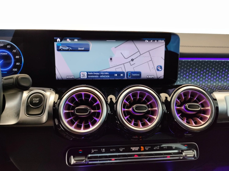 12 - Mercedes-Benz EQB 250+ Electric Art Advanced Plus 7p.ti