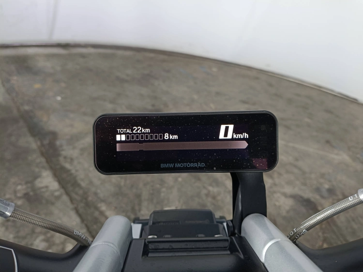 9 - BMW Motorrad C SCOOTER CE 02 AM