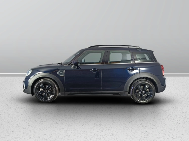 3 - MINI Countryman Mini Countryman 1.5 One D Northwood Edition