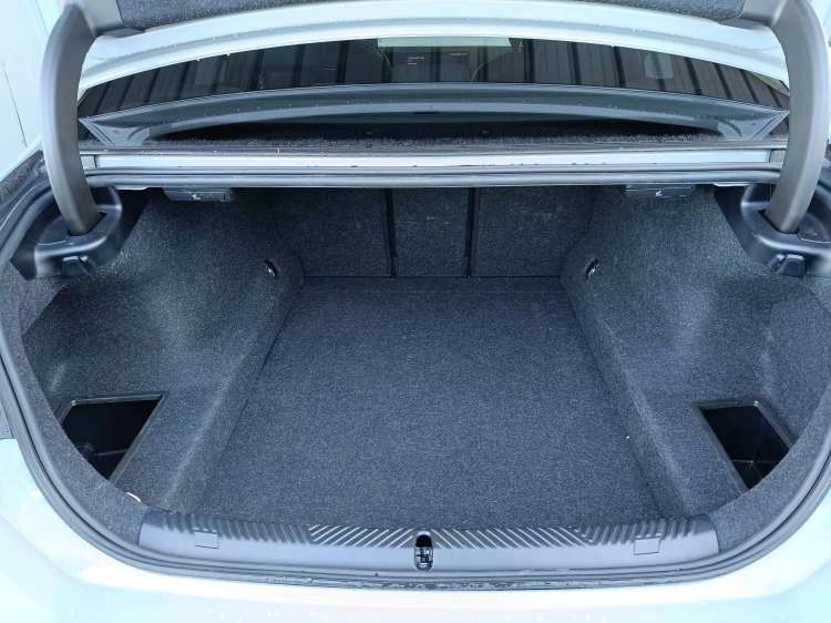 14 - BMW Serie 5 520d 48V xdrive MSport Pro auto