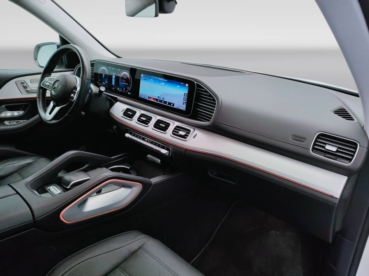 9 - Mercedes-Benz GLE 400 d Premium 4matic auto