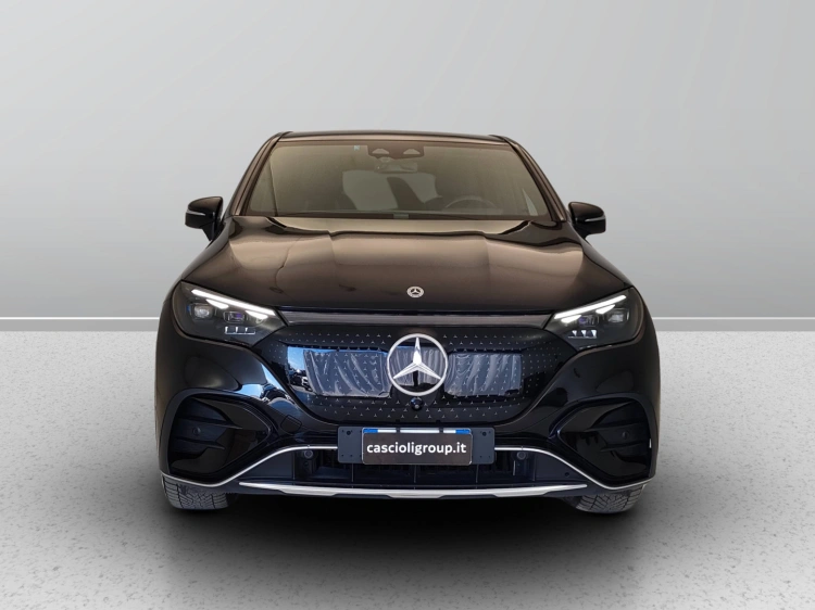 2 - Mercedes-Benz EQE SUV 350 AMG Line Premium 4matic