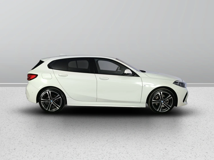 6 - BMW Serie 1 118i Msport 136cv auto