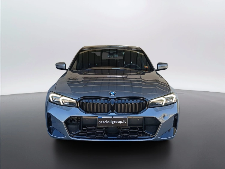 2 - BMW Serie 3 320d mhev 48V xdrive MSport Pro auto