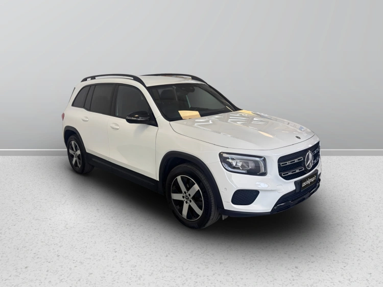 5 - Mercedes-Benz GLB 200 d Sport Plus auto