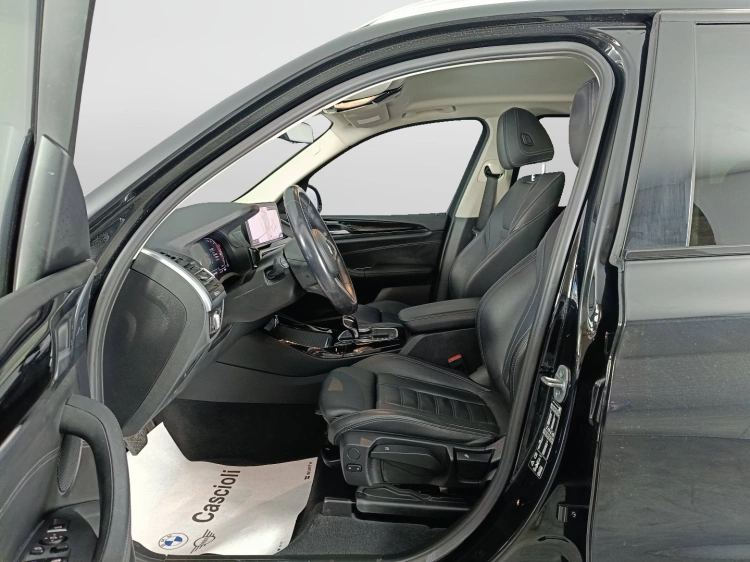 8 - BMW X3 X3 xdrive20d mhev 48V auto