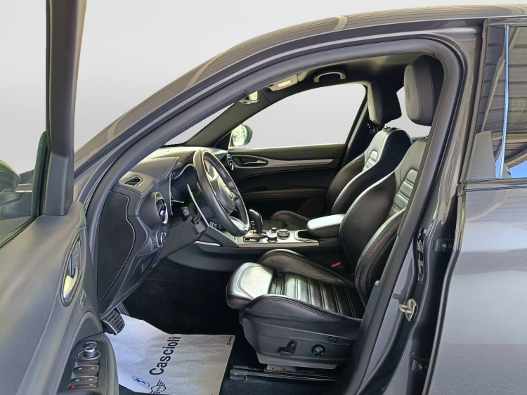 8 - Alfa romeo Stelvio ALFA ROMEO STELVIO DIESEL ANNO 2021
