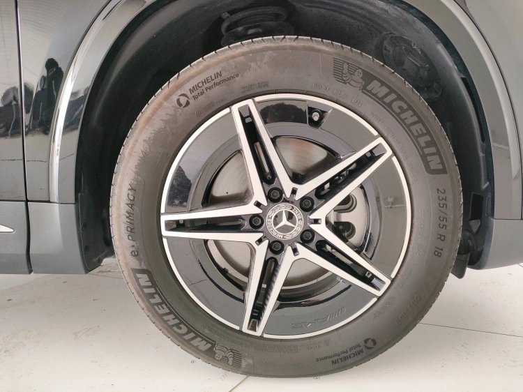 8 - Mercedes-Benz EQA 250+ AMG Line Advanced Digital Edition